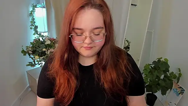 Neko Moor online show from 09/17/25, 08:43