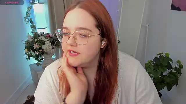 Neko Moor online show from 10/02/25, 09:22