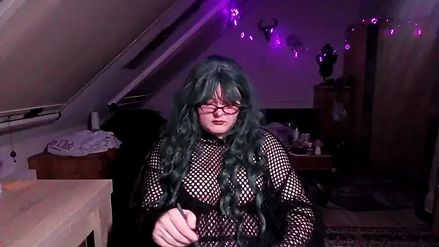 fetishistka k online show from 10/05/25, 03:32