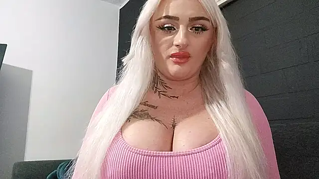 Snapshot of AnastasiaLips chatting on 03/20/26, 09:19 AnastasiaLips online show from 03/20/26, 09:19