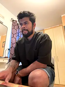 Snapshot of CrazyShashank chatting on 09/30/25, 07:02 CrazyShashank online show from 09/30/25, 07:02