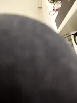 Snapshot of guridosul051 chatting on 10/21/25, 11:55 guridosul051 online show from 10/21/25, 11:55