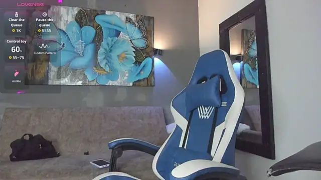 elizabeth lamer online show from 04/19/26, 02:22