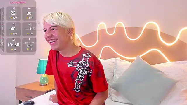 Enrrixxx  online show from 10/04/25, 12:30