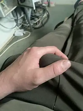 Marius1991 online show from 02/25/26, 05:50