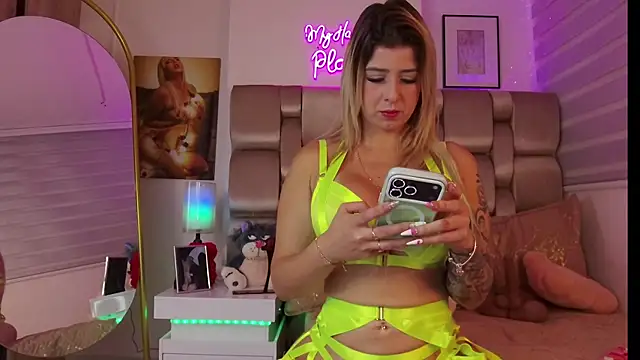 XXMILE online show from 11/18/25, 11:58