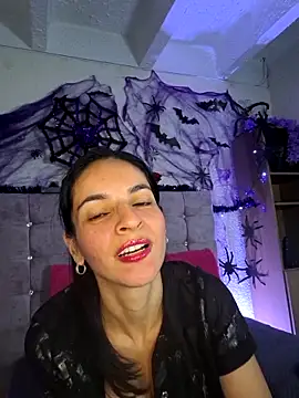 karol rose online show from 10/18/25, 10:54