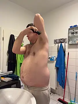 Snapshot of Lars2306 chatting on 04/20/26, 06:09 Lars2306 online show from 04/20/26, 06:09