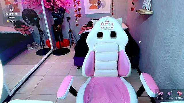 Snapshot of Maggy_t18 chatting on 02/18/26, 03:46 Maggy t18 online show from 02/18/26, 03:46