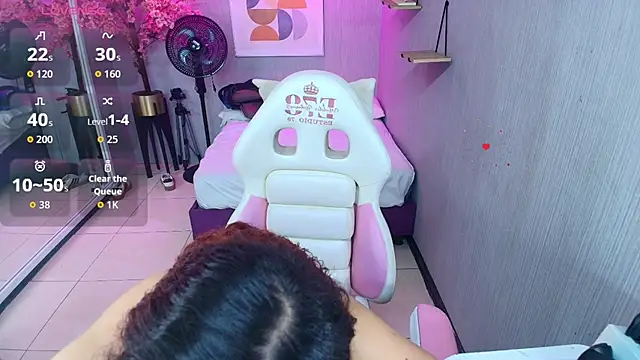 Snapshot of Maggy_t18 chatting on 02/26/26, 03:49 Maggy t18 online show from 02/26/26, 03:49