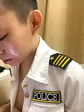 Snapshot of CU_12 chatting on 09/20/25, 05:03 CU 12 online show from 09/20/25, 05:03