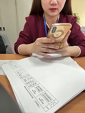 Snapshot of PhuongNhi21 chatting on 11/03/25, 01:08 PhuongNhi21 online show from 11/03/25, 01:08