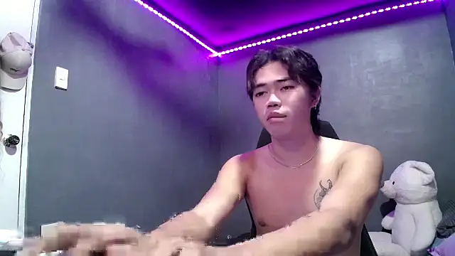 Snapshot of itsmedexy_ass13 chatting on 10/15/25, 02:50 itsmedexy ass13 online show from 10/15/25, 02:50