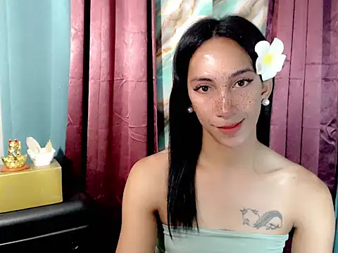 Snapshot of Wife_ur_pinay chatting on 10/21/25, 02:56 Wife ur pinay online show from 10/21/25, 02:56
