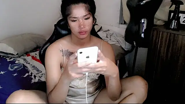 Cutierhyxx online show from 10/14/25, 03:35