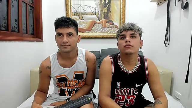 Snapshot of DavilANDkevin2 chatting on 09/11/25, 02:11 DavilANDkevin2 online show from 09/11/25, 02:11