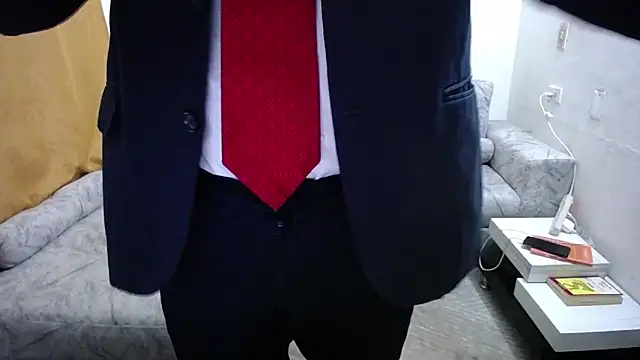 Victor Maitland online show from 10/14/25, 03:29