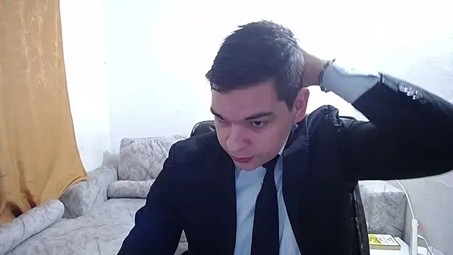 Victor Maitland online show from 12/02/25, 03:34