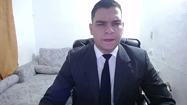 Victor Maitland online show from 12/19/25, 08:27