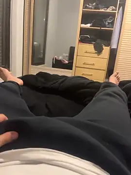 Snapshot of Mbidee chatting on 02/17/26, 01:02 Mbidee online show from 02/17/26, 01:02