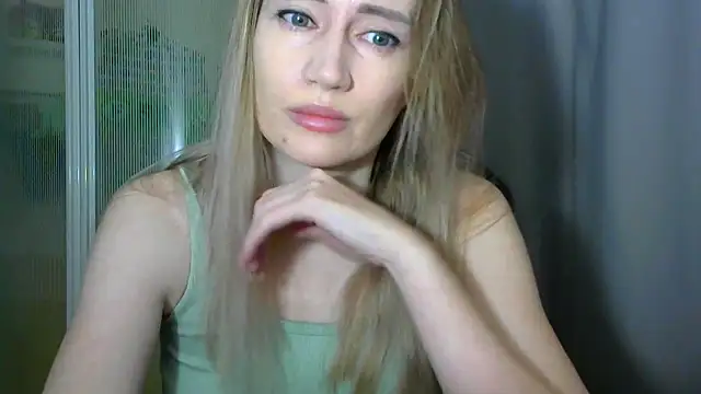 JessFoxxx online show from 01/18/26, 04:05