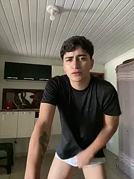 Tavinho067 online show from 02/11/26, 08:03