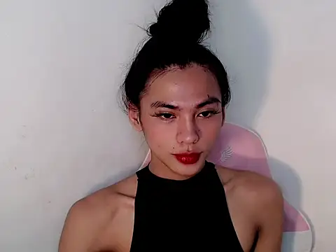 Snapshot of Ur_latinahotpaprika chatting on 11/16/25, 03:56 Ur latinahotpaprika online show from 11/16/25, 03:56