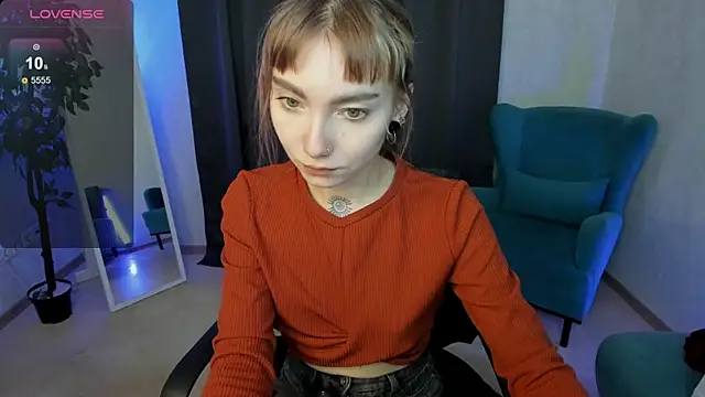 Snapshot of tattoo_art_baby chatting on 10/12/25, 01:37 tattoo art baby online show from 10/12/25, 01:37