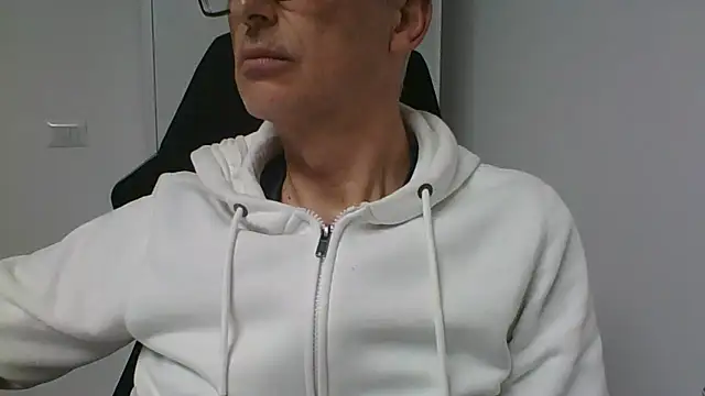 Sensor2000 online show from 02/11/26, 03:50