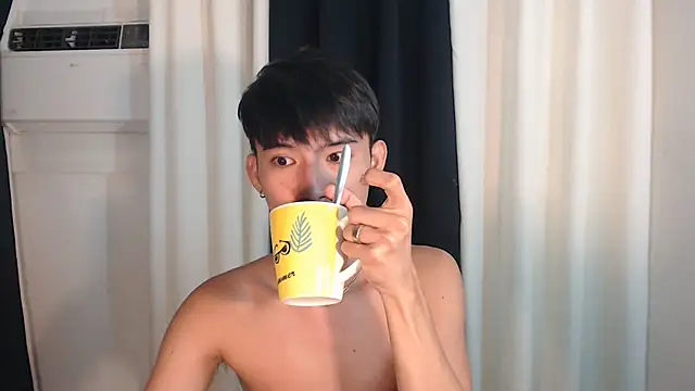 Snapshot of asian_dai chatting on 10/26/25, 05:02 asian dai online show from 10/26/25, 05:02