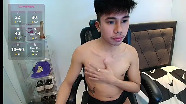 Snapshot of Ur_pinoyhotbrix chatting on 03/16/26, 12:06 Ur pinoyhotbrix online show from 03/16/26, 12:06