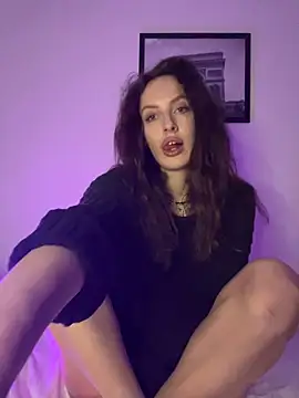 Snapshot of goodgirldevil chatting on 02/01/26, 09:02 goodgirldevil online show from 02/01/26, 09:02