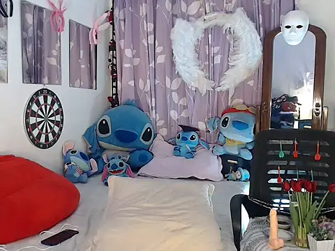 Snapshot of good_boy_in_bed chatting on 09/18/25, 05:26 good boy in bed online show from 09/18/25, 05:26