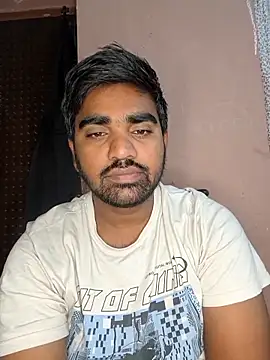 Snapshot of Harsha_Happy chatting on 12/17/25, 01:00 Harsha Happy online show from 12/17/25, 01:00