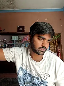 Snapshot of Harsha_Happy chatting on 12/22/25, 05:04 Harsha Happy online show from 12/22/25, 05:04