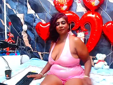 Snapshot of indianerotica69 chatting on 03/06/26, 06:04 indianerotica69 online show from 03/06/26, 06:04