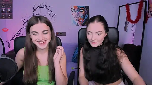 miki-niki online show from 11/17/25, 04:13