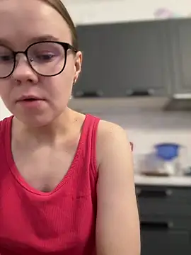  CherryBloom  online show from 11/15/25, 08:55