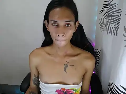 Snapshot of kate_69x chatting on 04/18/26, 01:37 kate 69x online show from 04/18/26, 01:37