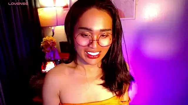 urmidnightcravingsxx online show from 07/18/26, 09:07