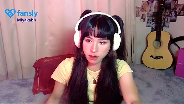Snapshot of chakababe chatting on 04/07/26, 09:04 chakababe online show from 04/07/26, 09:04