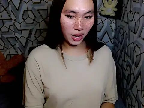 sugar hailey online show from 10/07/25, 10:34