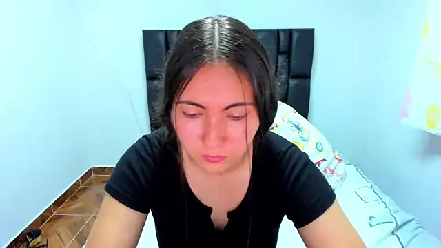 Thompson Ema online show from 09/24/25, 04:32