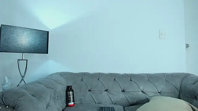 Snapshot of Dimitri_Bass chatting on 09/17/25, 07:26 Dimitri Bass online show from 09/17/25, 07:26