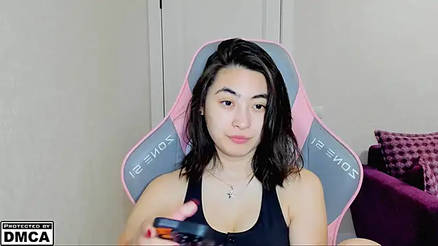 Snapshot of MeilideQian1 chatting on 09/28/25, 01:38 MeilideQian1 online show from 09/28/25, 01:38