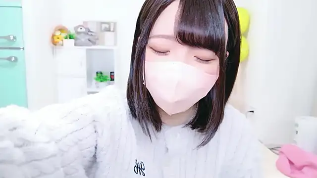 Snapshot of Anzu_xx chatting on 03/17/26, 04:10 Anzu xx online show from 03/17/26, 04:10