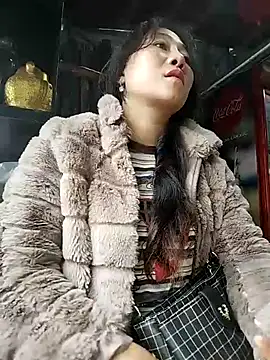 Snapshot of babychill09 chatting on 10/01/25, 02:17 babychill09 online show from 10/01/25, 02:17