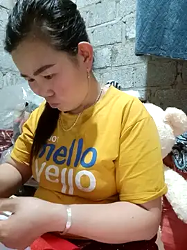 jienrrr online show from 10/31/25, 01:06