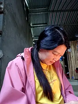 yoowwmr online show from 11/05/25, 03:39