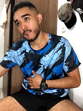 Snapshot of Rodneycot chatting on 10/05/25, 05:00 Rodneycot online show from 10/05/25, 05:00